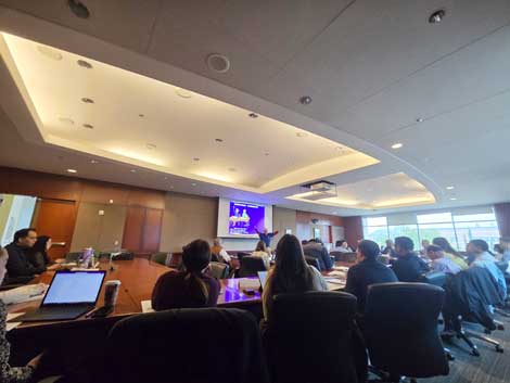 Steve Young and Bill Sipple welcome students.